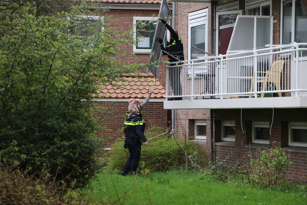 Overleden persoon in woning aangetroffen