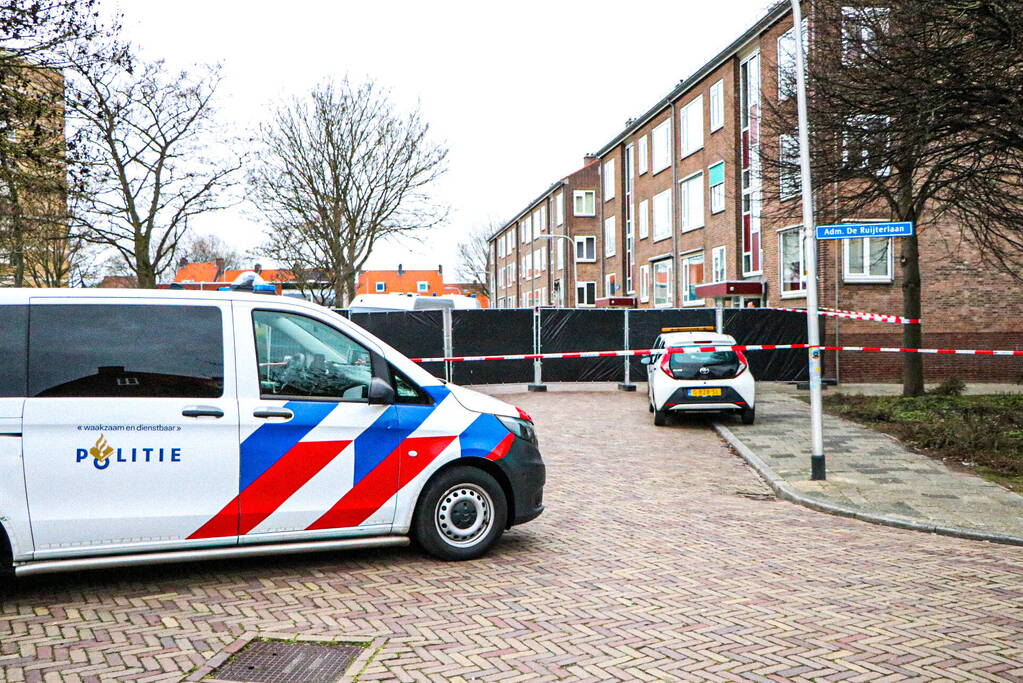 Overleden persoon in woning aangetroffen