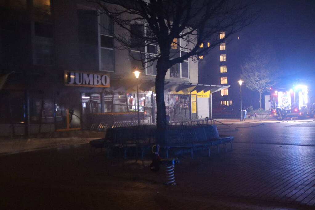 Grote brand bij Jumbo supermarkt