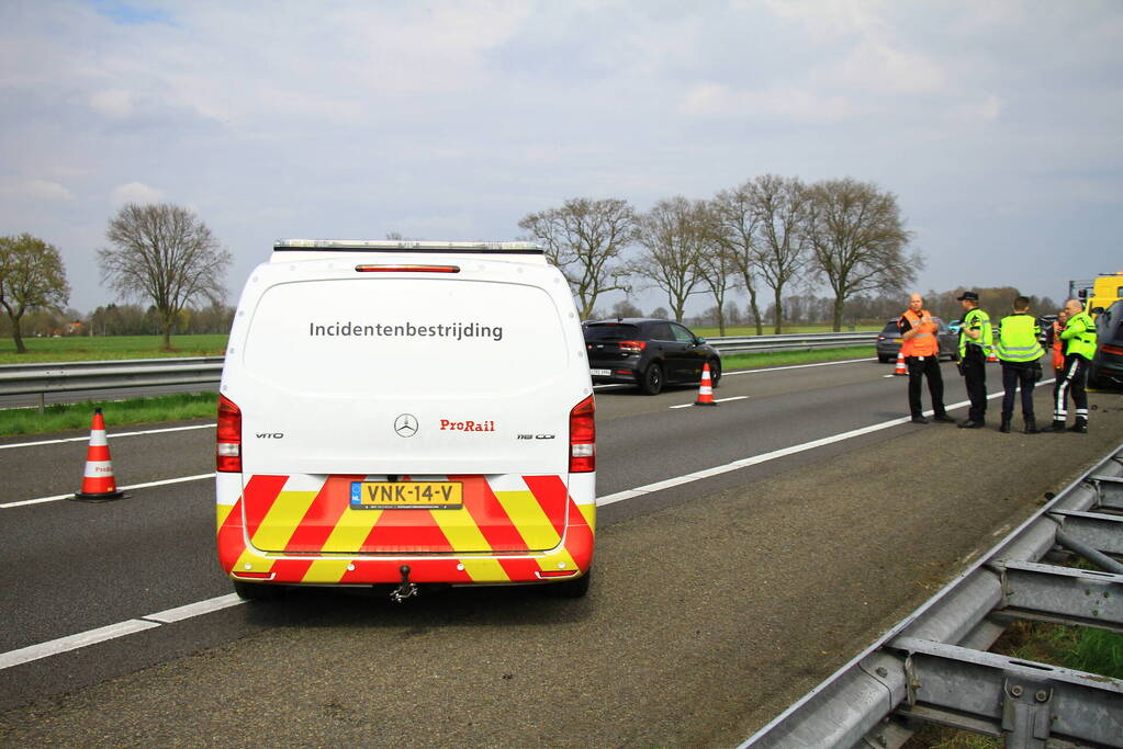 Audi RSQ8 zwaar beschadigd bij eenzijdig ongeval