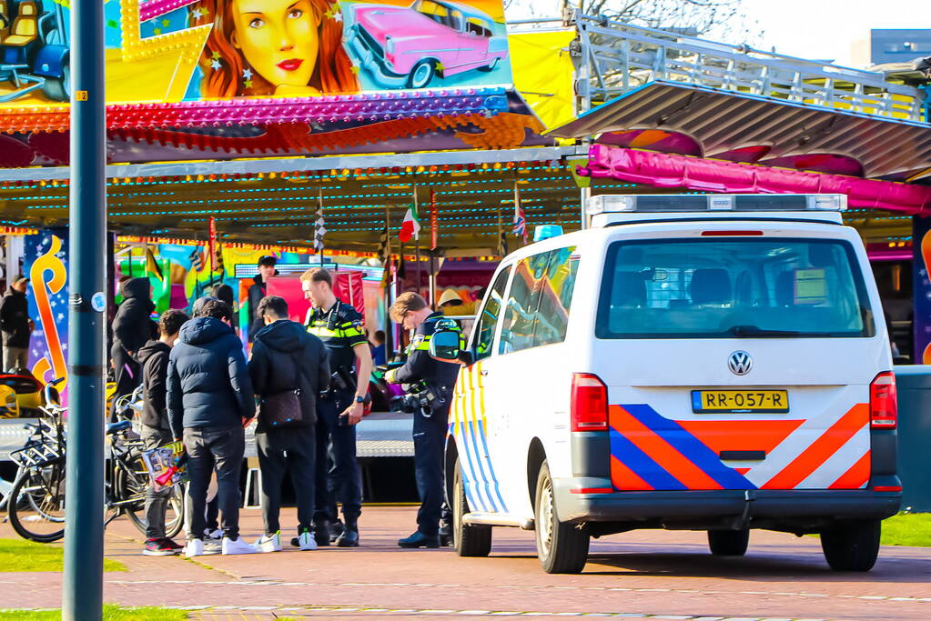 Politie onderzoekt steekincident op kermis