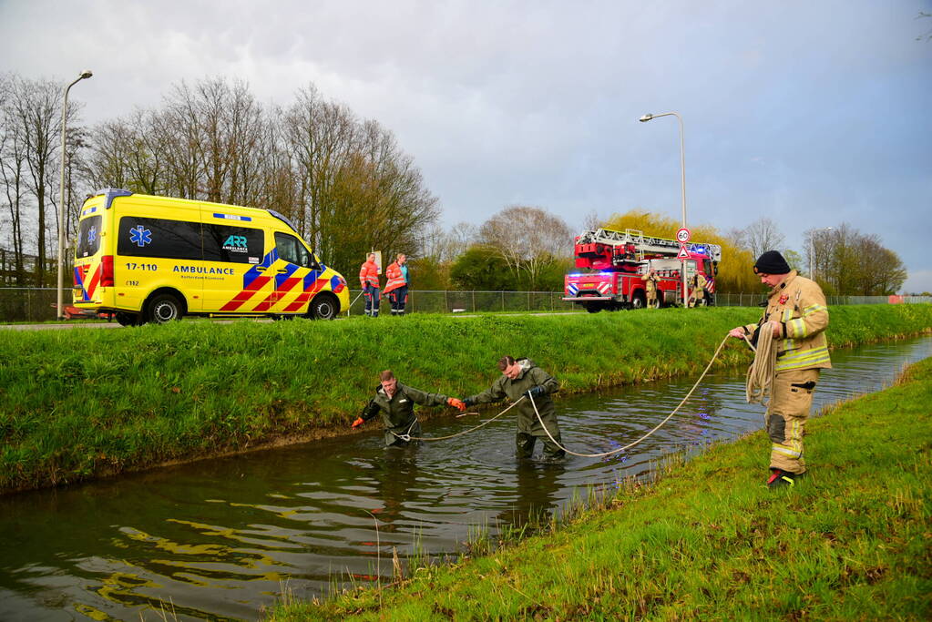 Fiets aangetroffen langs waterkant