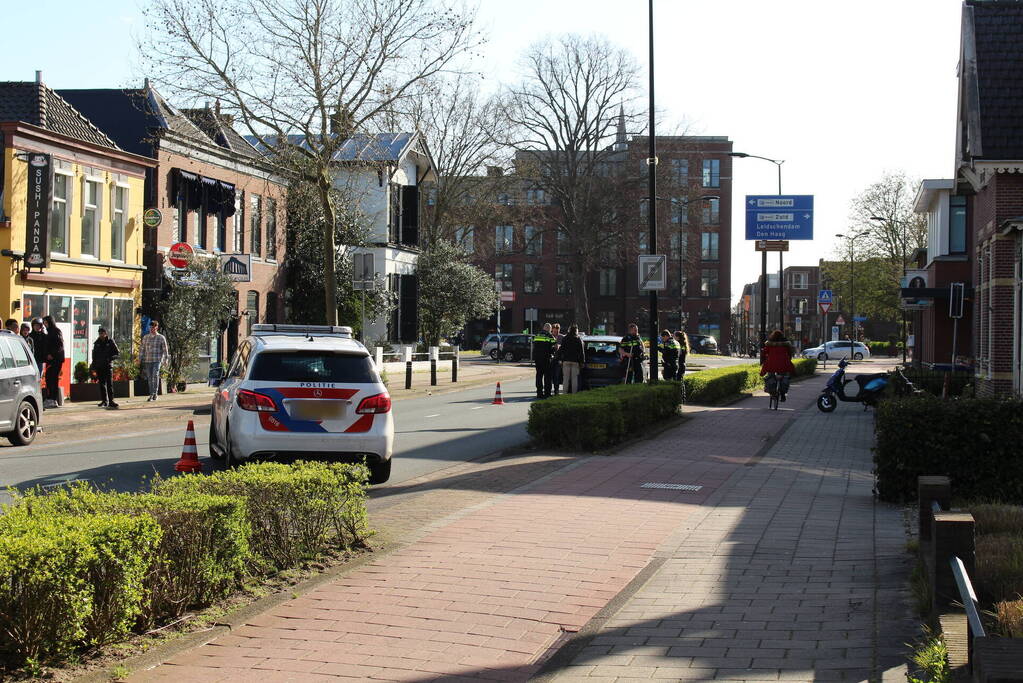 Scooterrijder gewond bij botsing met auto