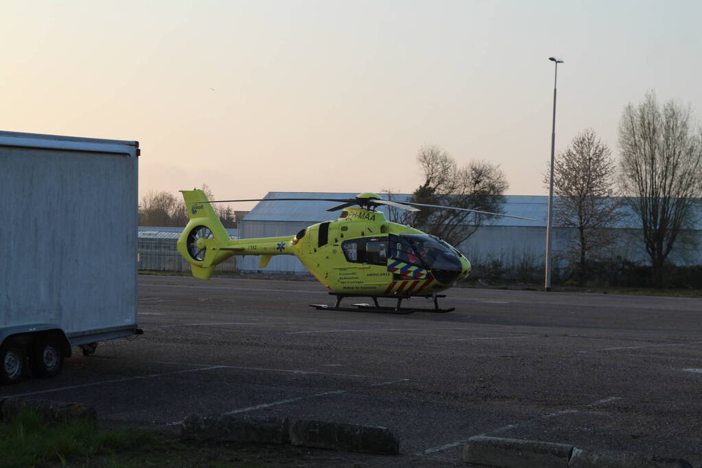 Traumateam assisteert bij incident in woning