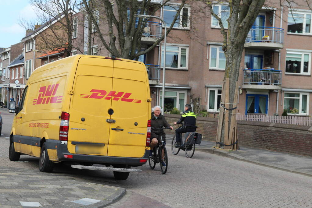 Fietser gewond bij aanrijding met bezorger