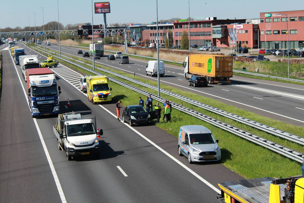 File na aanrijding op snelweg