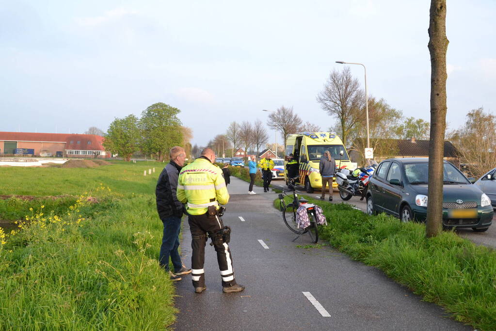 E-biker gewond bij aanrijding met auto