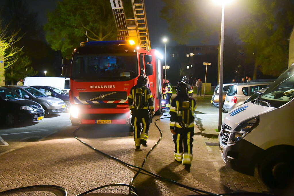 Flinke rook bij schuurbrand