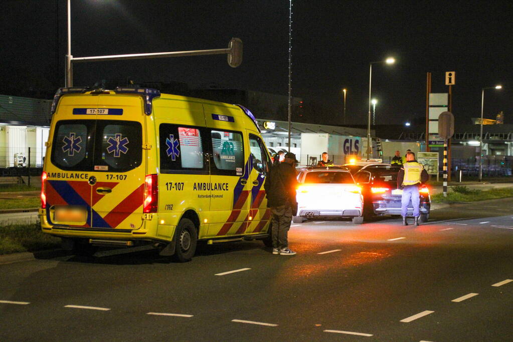 Aanhouding na aanrijding op kruising