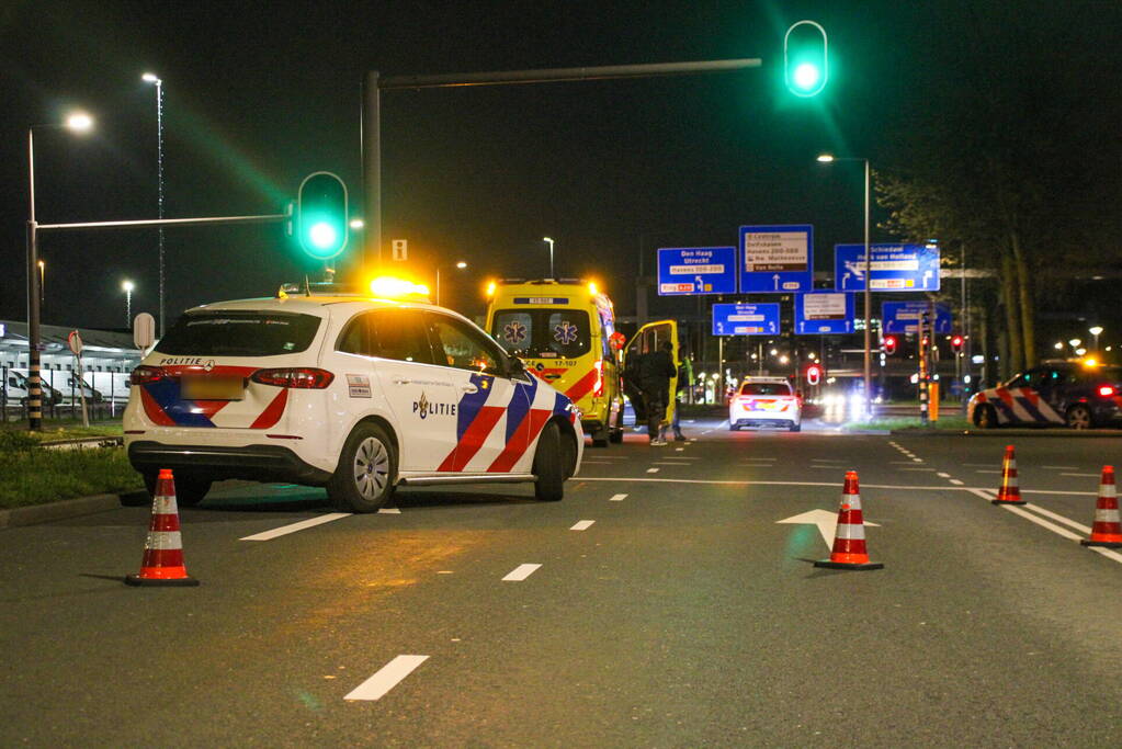 Aanhouding na aanrijding op kruising