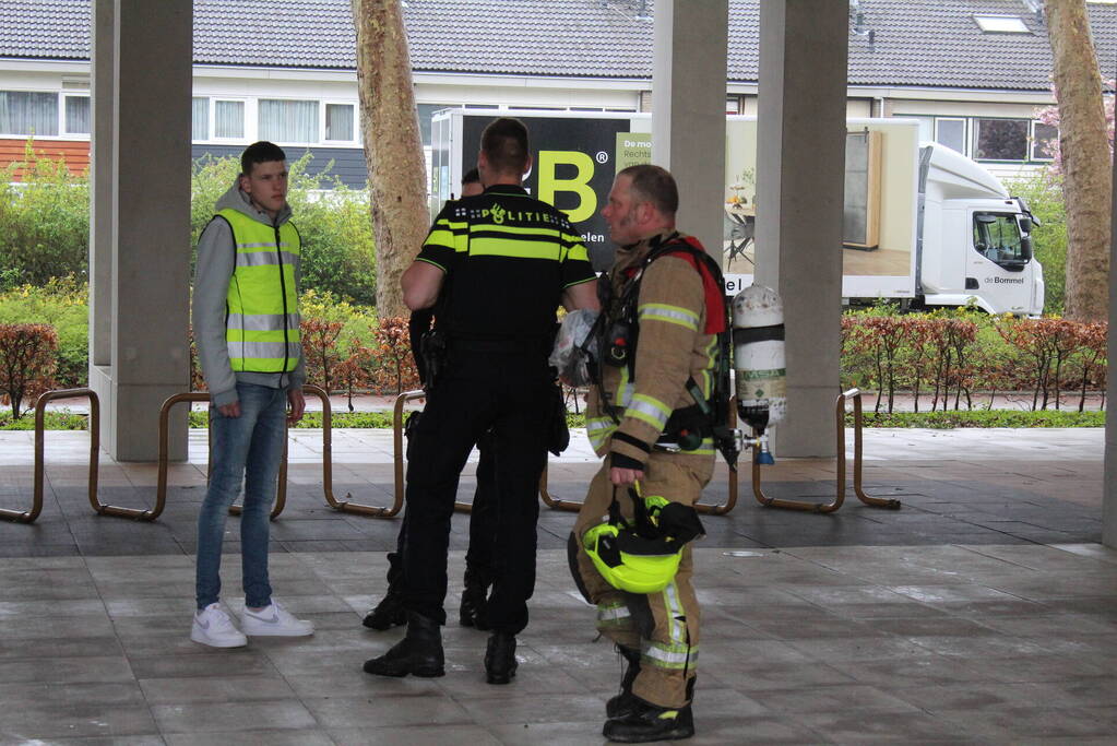 Rookontwikkeling door pan op het vuur