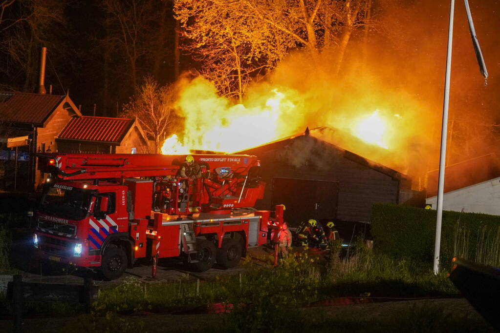 Grote brand bij vergader evenementen