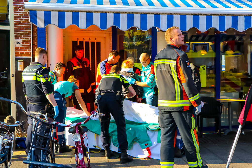 Persoon valt van trap en raakt gewond