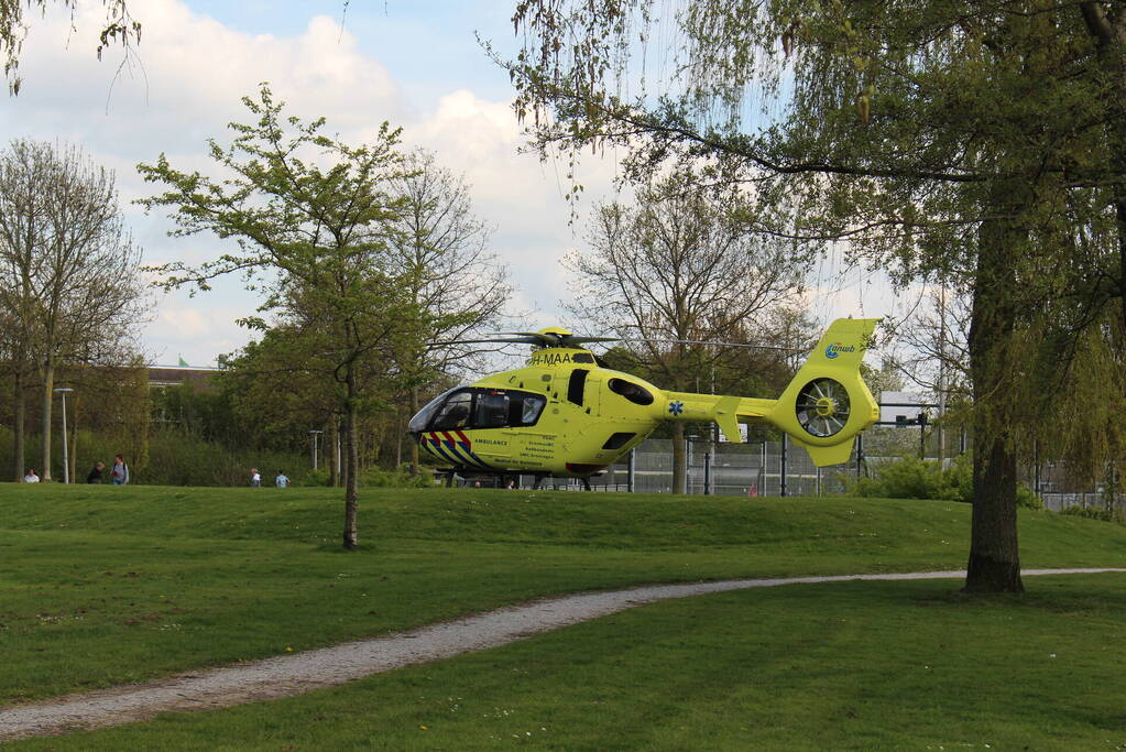 Inzet traumahelikopter trekt veel bekijks