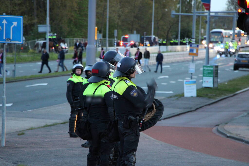 Politie massaal ingezet bij uitloop van bekerfinale