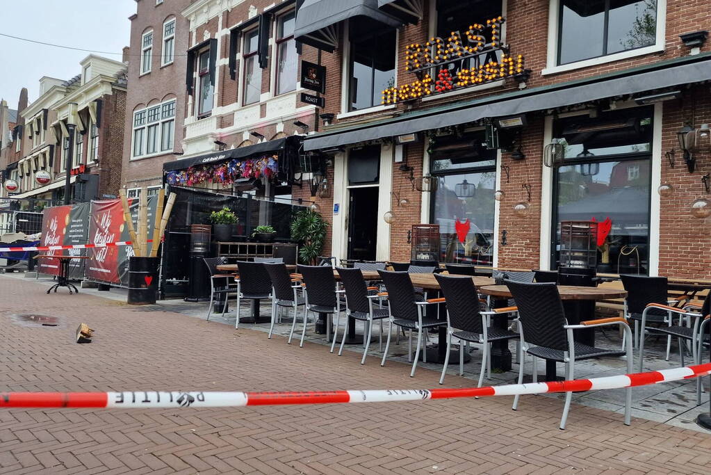 Brandbom tegen horecagelegenheid gegooid