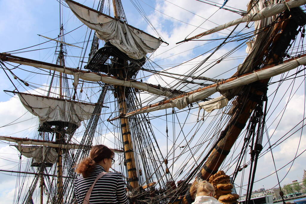 De Götheborg replica bezoekt Nederland