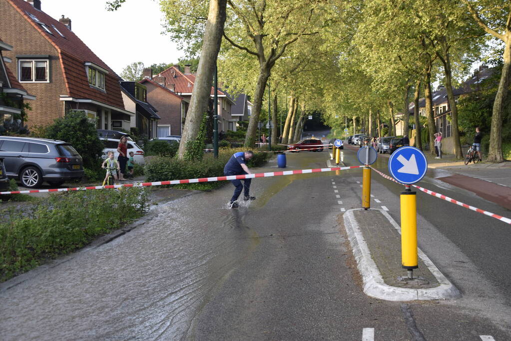 Opnieuw waterlekkage in woonwijk