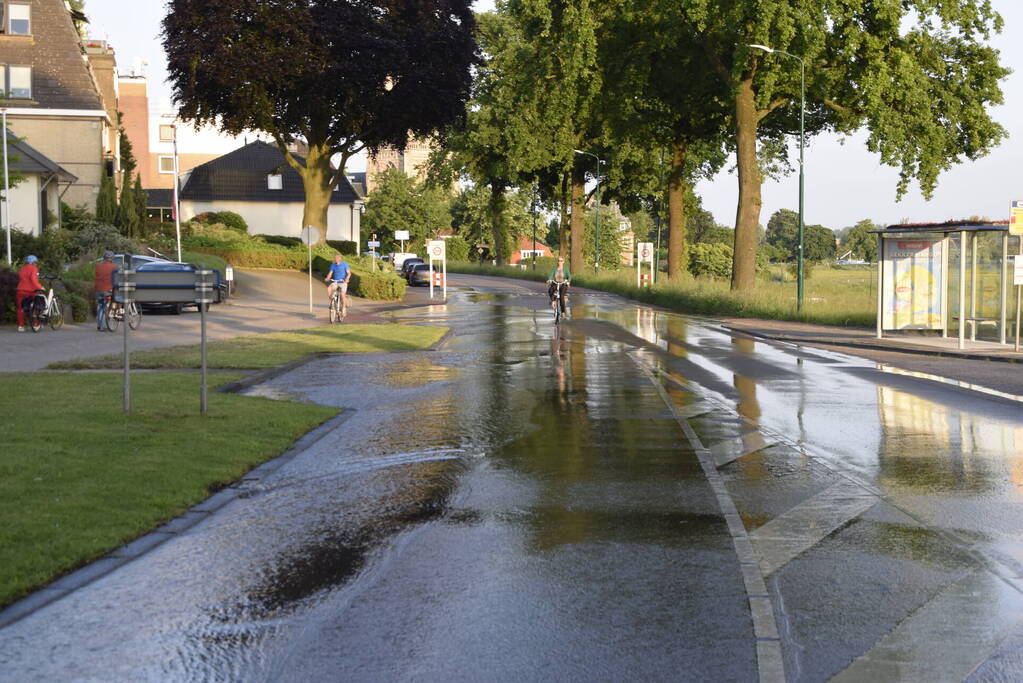 Opnieuw waterlekkage in woonwijk