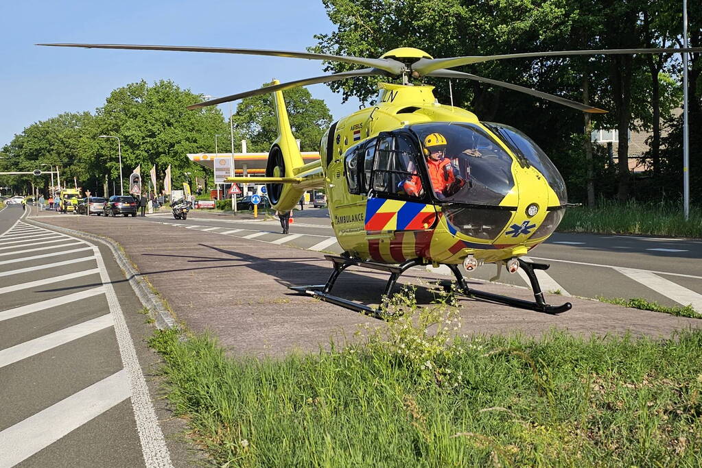 Fietser ernstig gewond na ongeval op oversteekplaats