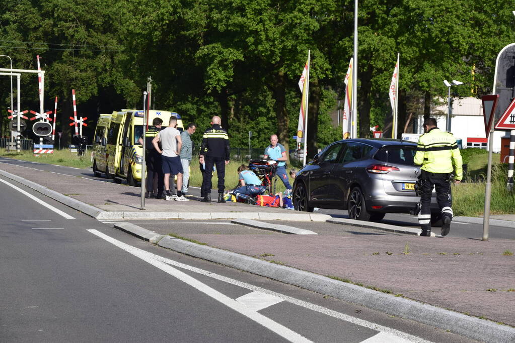 Fietser ernstig gewond na ongeval op oversteekplaats