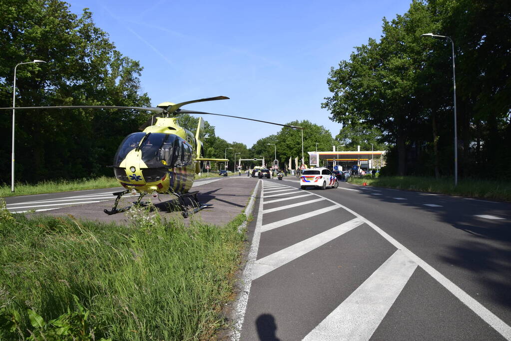 Fietser ernstig gewond na ongeval op oversteekplaats