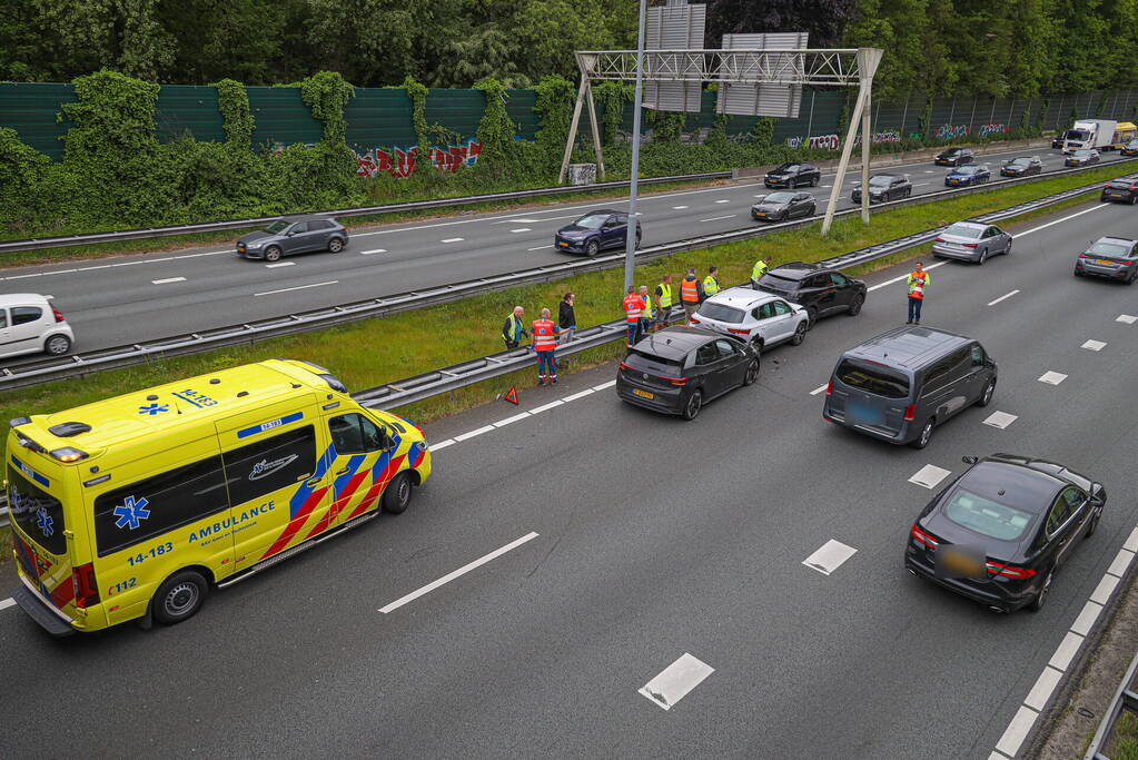 Veel schade bij kettingbotsing