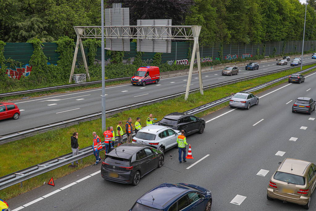 Veel schade bij kettingbotsing