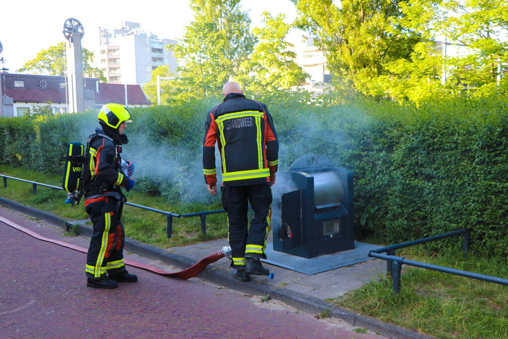 Brand in ondergrondse container