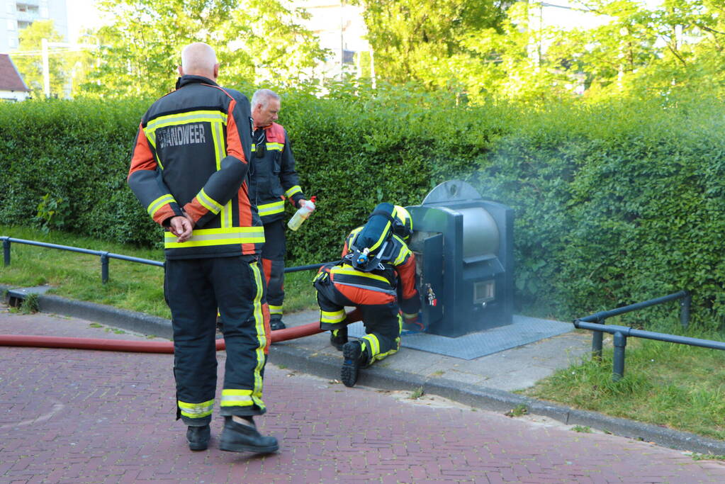 Brand in ondergrondse container