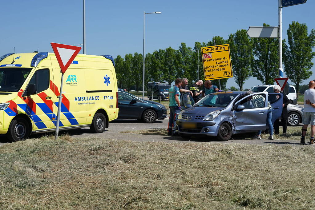 Ongeval door voorrangsfout op kruising