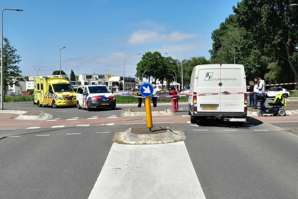 Overstekende fietser loopt letsel op