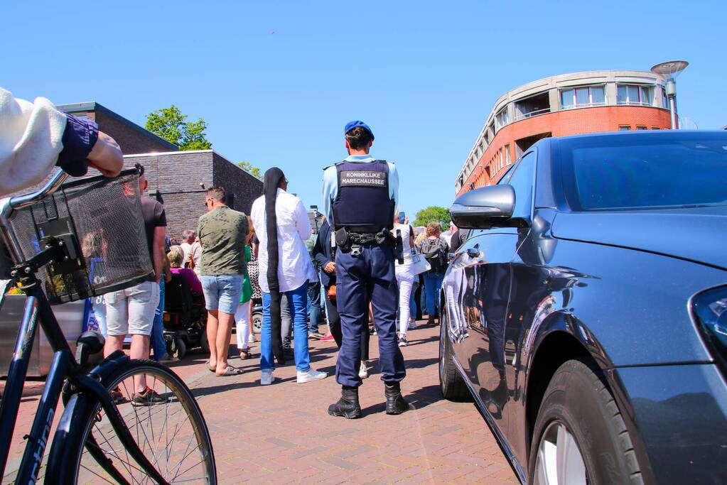 Geert Wilders aanwezig bij demonstratie tegen asielbeleid