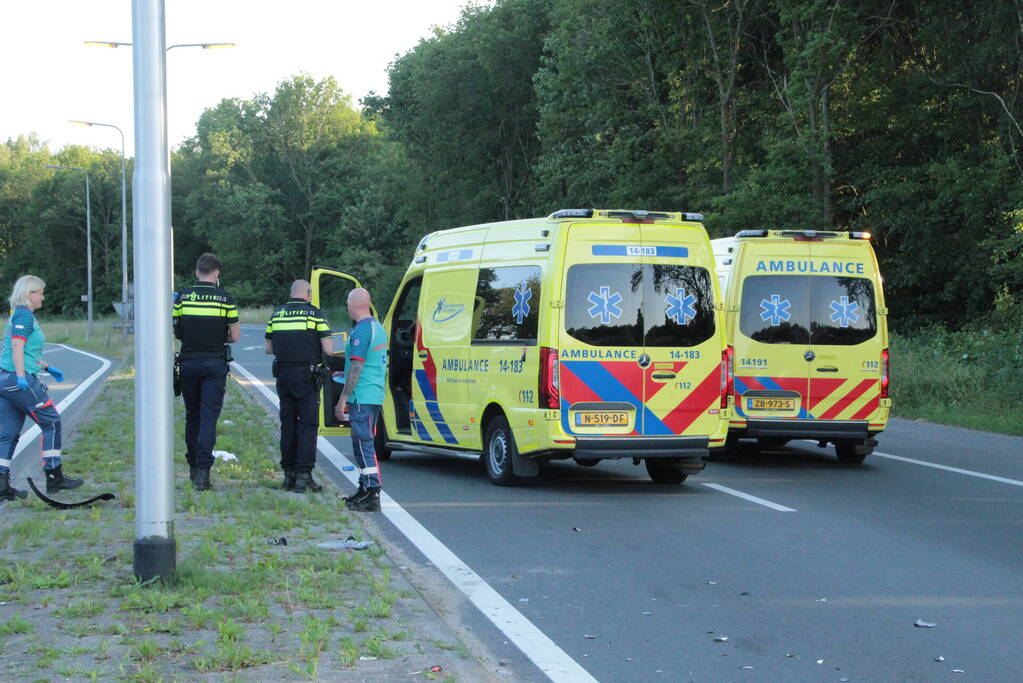 Flink ongeval tussen automobilist en scooterrijder