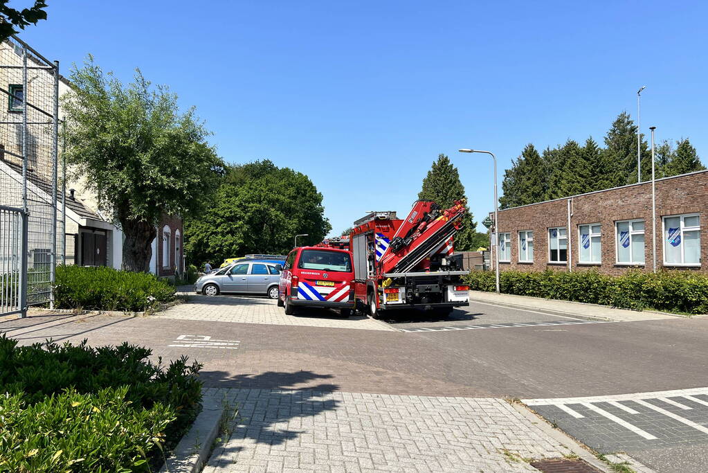 Tractor gekanteld, bestuurder gewond