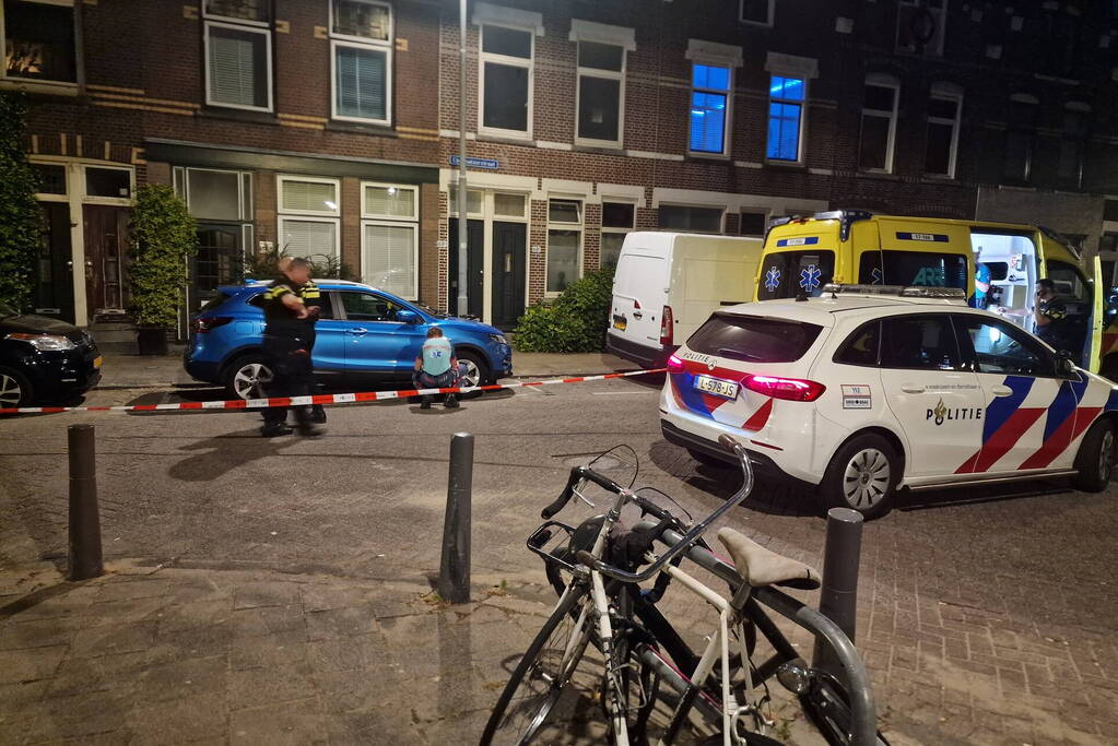 Man met steekwond naar het ziekenhuis na steekincident