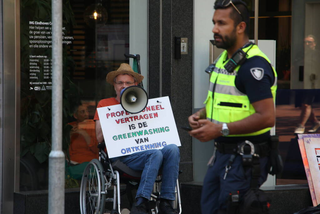 Demonstratie bij ING bank