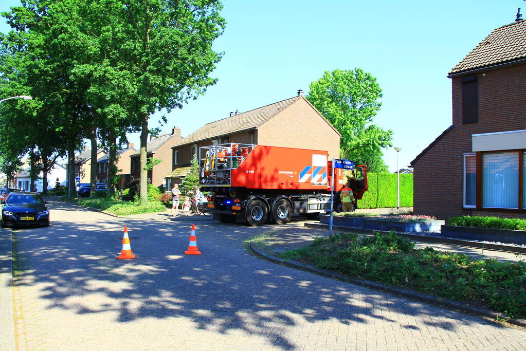 Bewoner voorkomt brand in achtertuin