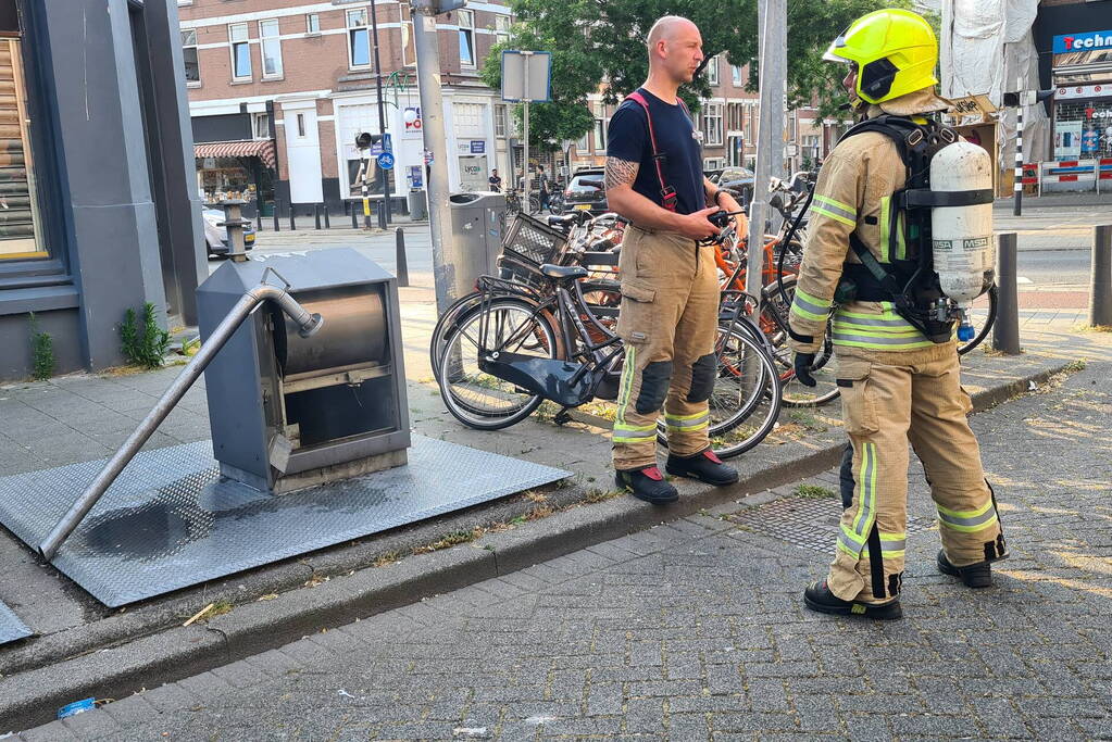 Brand in container snel onder controle