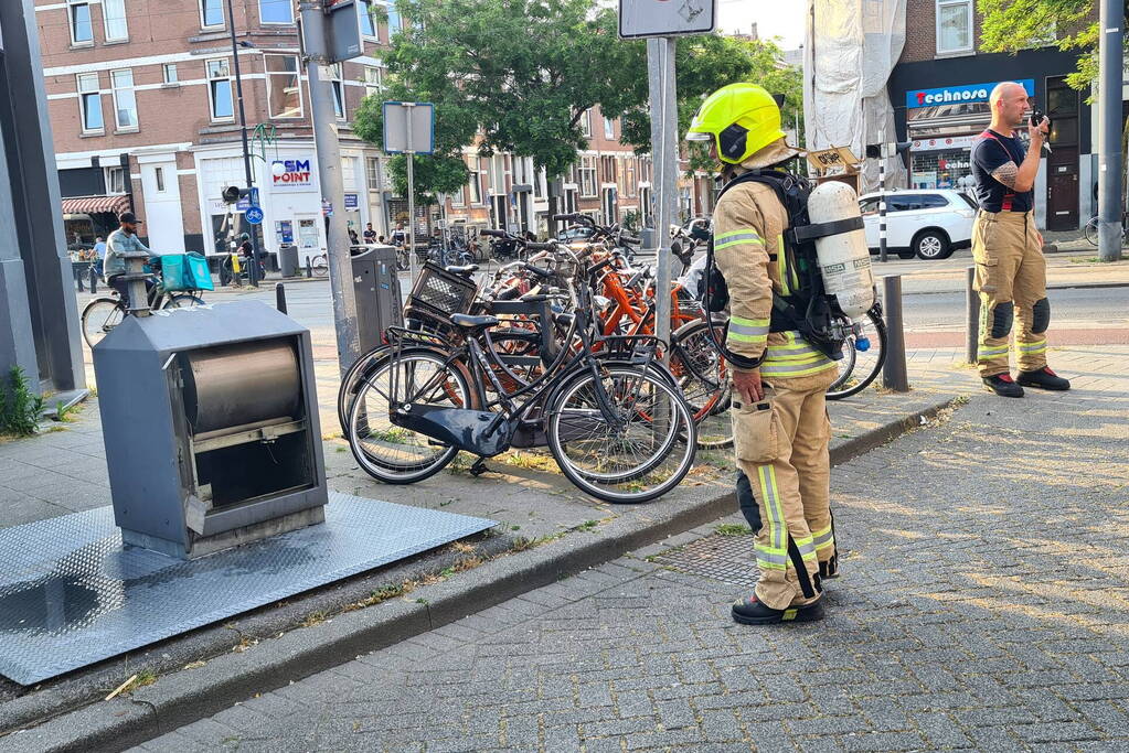 Brand in container snel onder controle