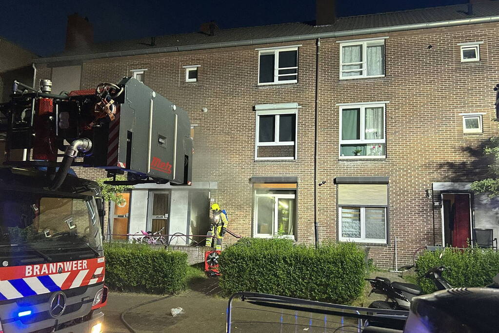 Flinke rookontwikkeling bij woningbrand