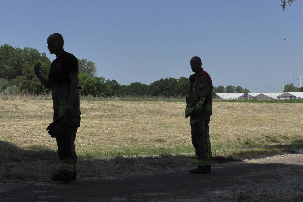 Bermbrand snel onder controle