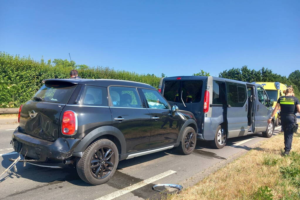 Drie gewonden bij kettingbotsing