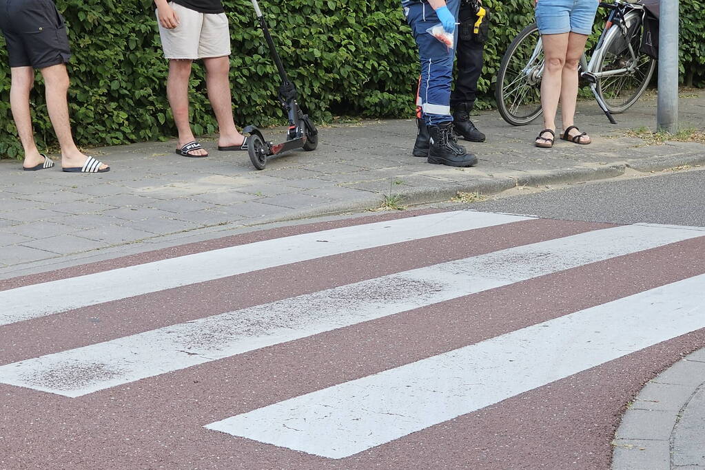 Gewonde na aanrijding elektrische step en fietser