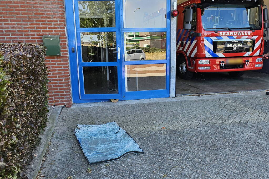 Forensische Opsporing doet onderzoek naar inbraak brandweerkazerne