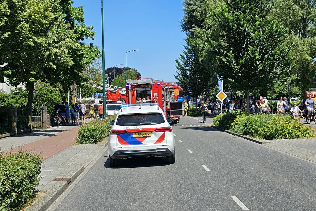 Brand in isolatie van dak