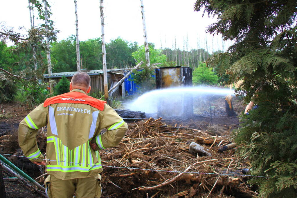 Nacontrole in bos na brand