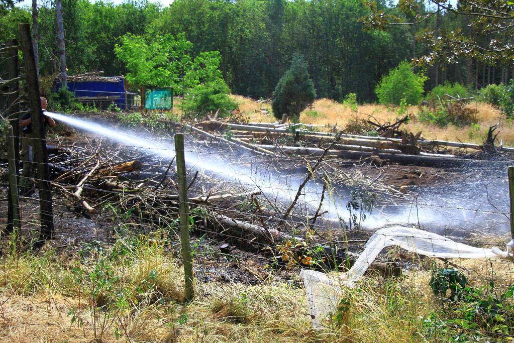 Nacontrole in bos na brand