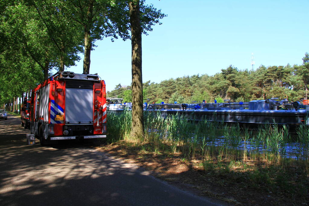 Ree bevrijdt uit waterweg