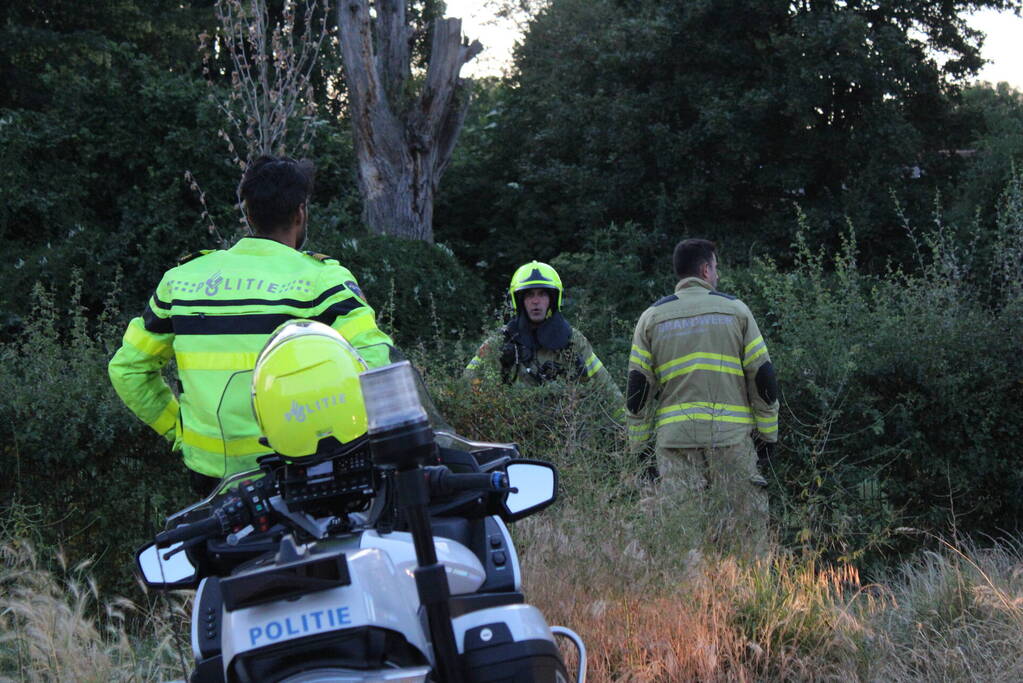 Brandende bosschages geblust